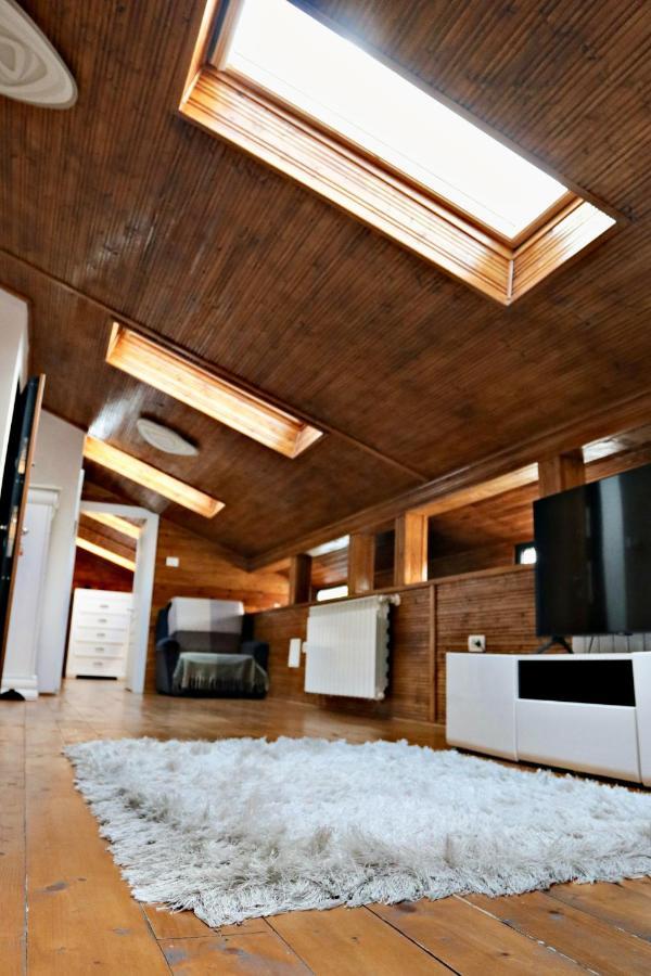 Mansion 10 Lägenhet Bukarest Exteriör bild
